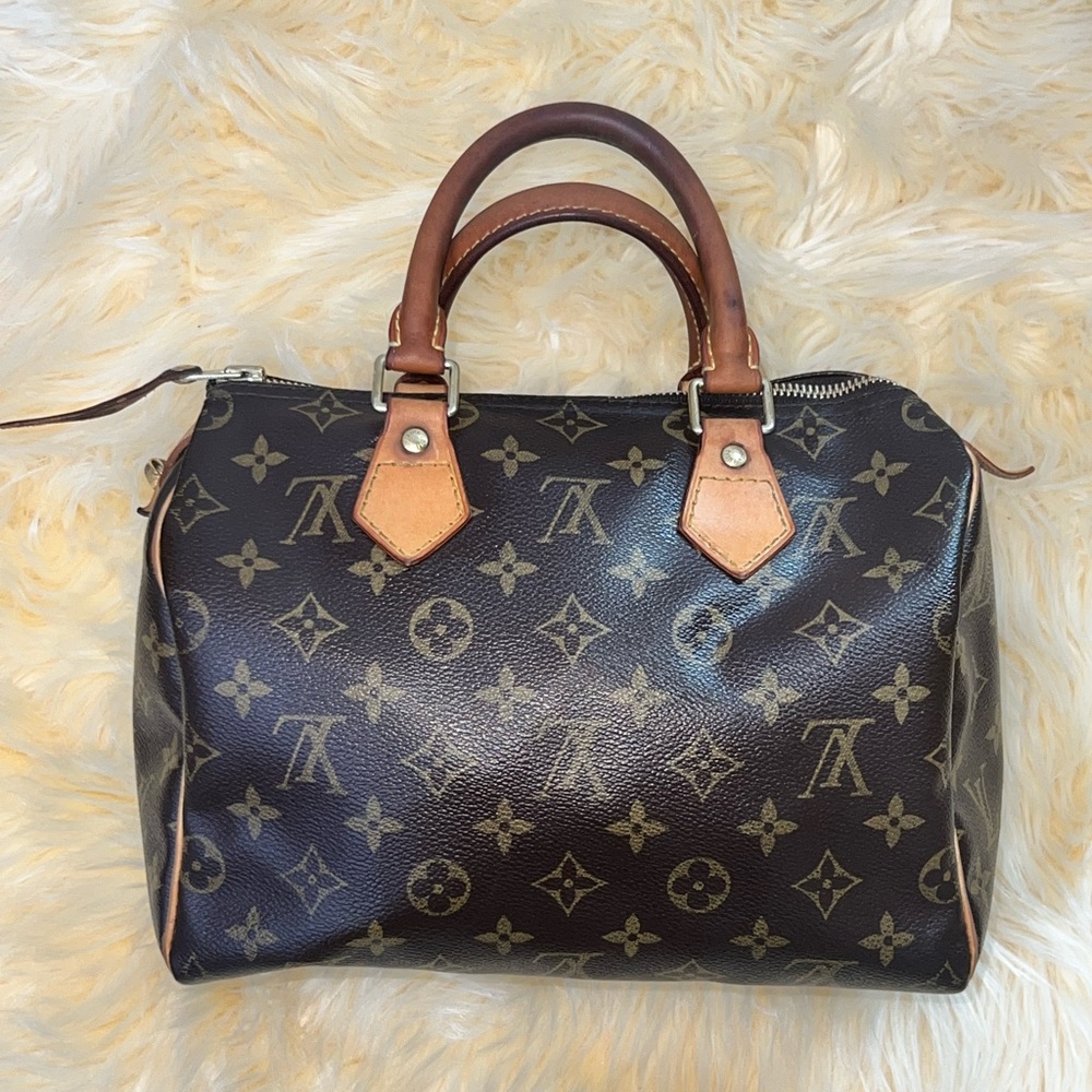 Louis Vuitton Speedy 25